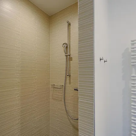 Wreechen 25, Haus 2 * Putbus